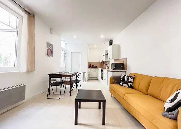 Le 3 Cailloux / 2 *hyper Centre* 阿棉